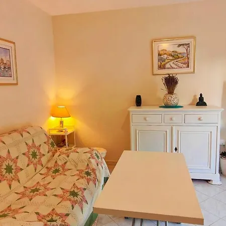 T2 150m From The Διαμέρισμα