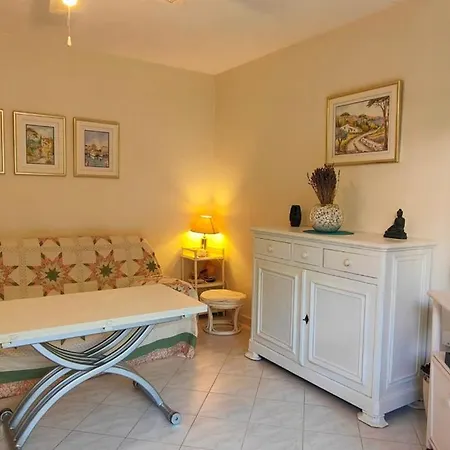 T2 150m From The Apartment Frejus