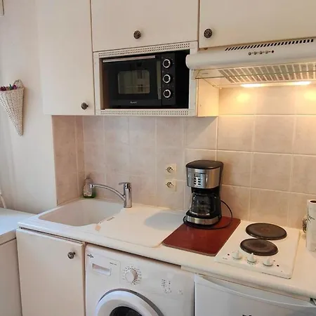 Apartment T2 150m From The Frejus