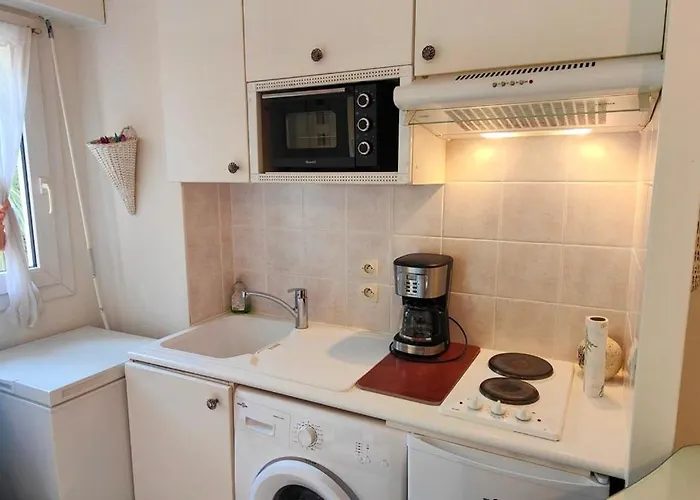 Apartment T2 150m From The Frejus